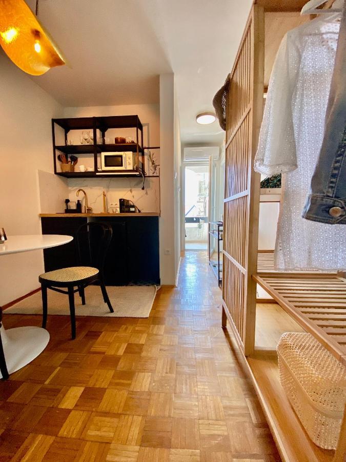 Modern Couples Coastal Getaway Mm Lägenhet Crikvenica Exteriör bild