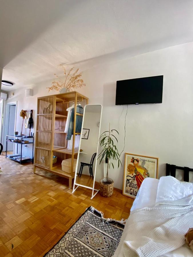 Modern Couples Coastal Getaway Mm Lägenhet Crikvenica Exteriör bild